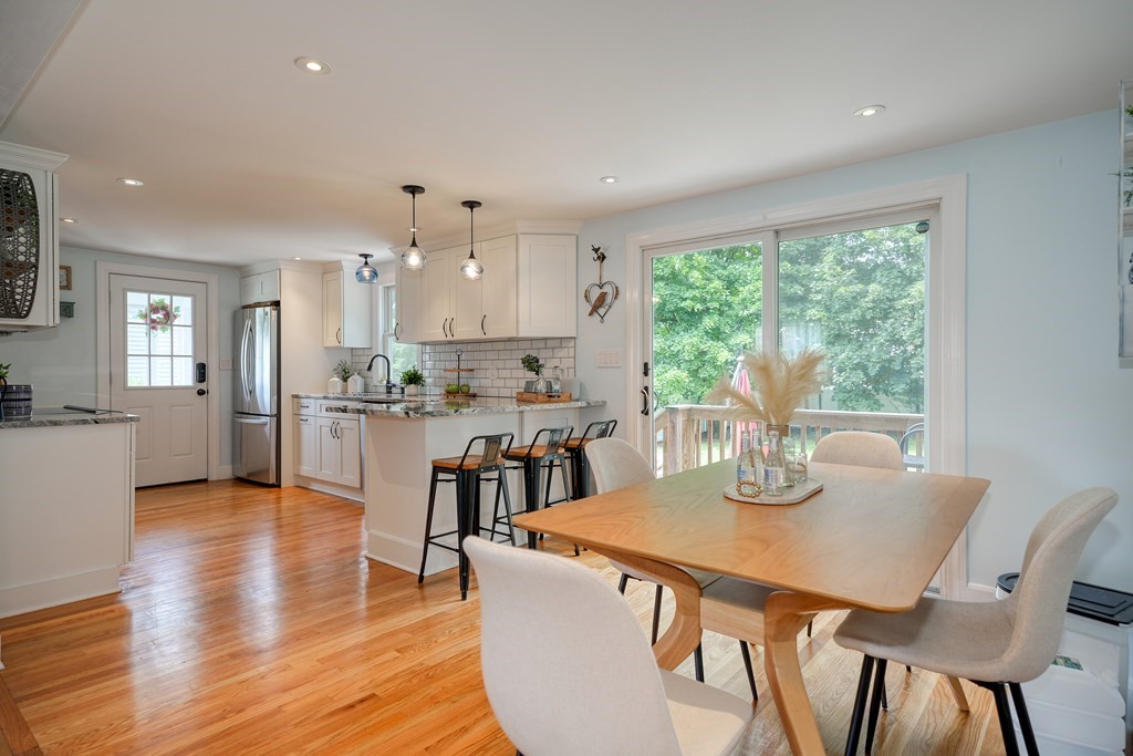 5 Frances Road Burlington, MA 01803 - Photo 17 of 41 Gallery Image 17