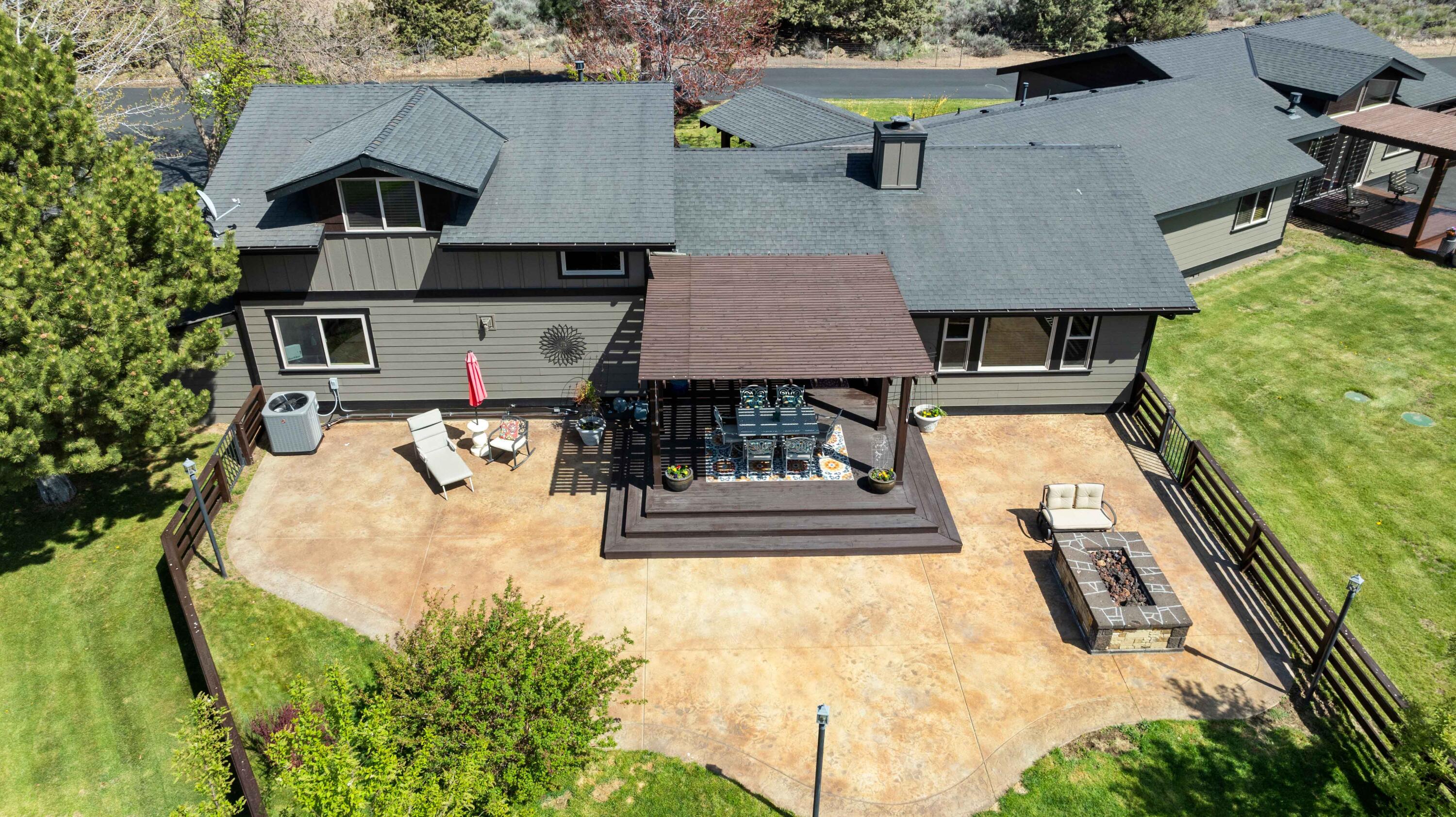 61794 Wickiup Road Bend, OR 97702 - Photo 82 of 85 DJI_0151