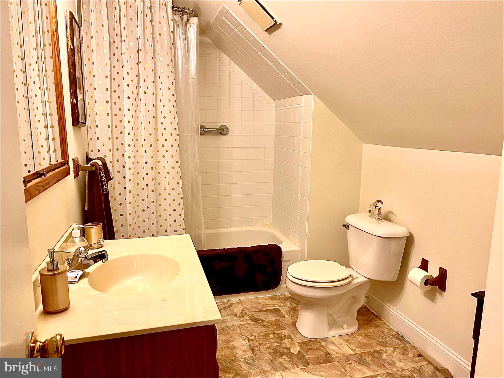 138 Milestone Road Elkton, MD 21921 - Photo 19 of 31 2nd Floor Bath