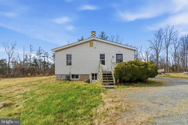 a view of a terrace with skyline