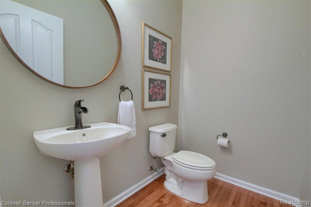 1348 Legacy Court Canton, MI 48187 - Photo 20 of 38