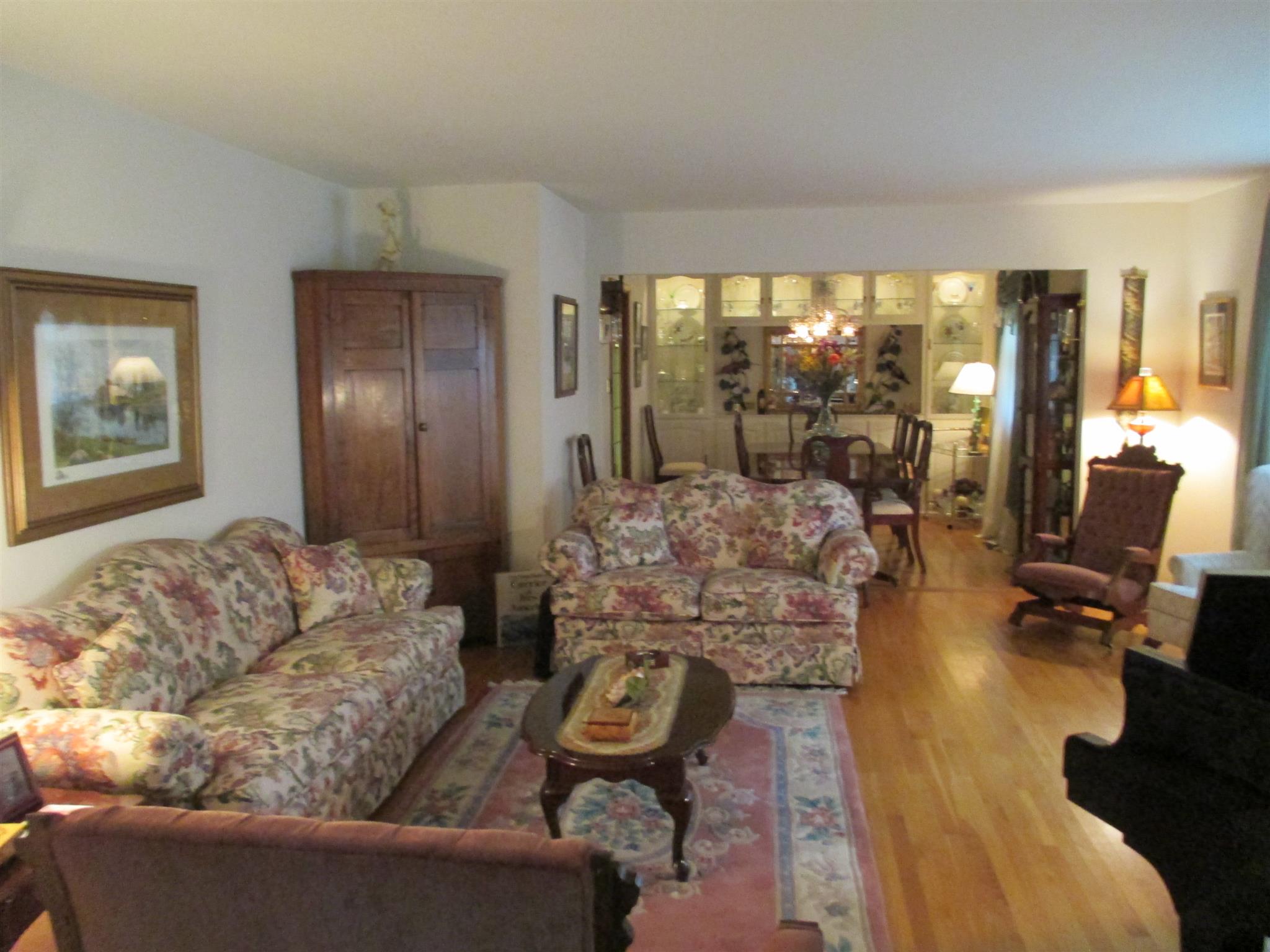 675 Vaughan Road Clarksville, TN 37043 - Photo 3 of 30 Gallery Image 3