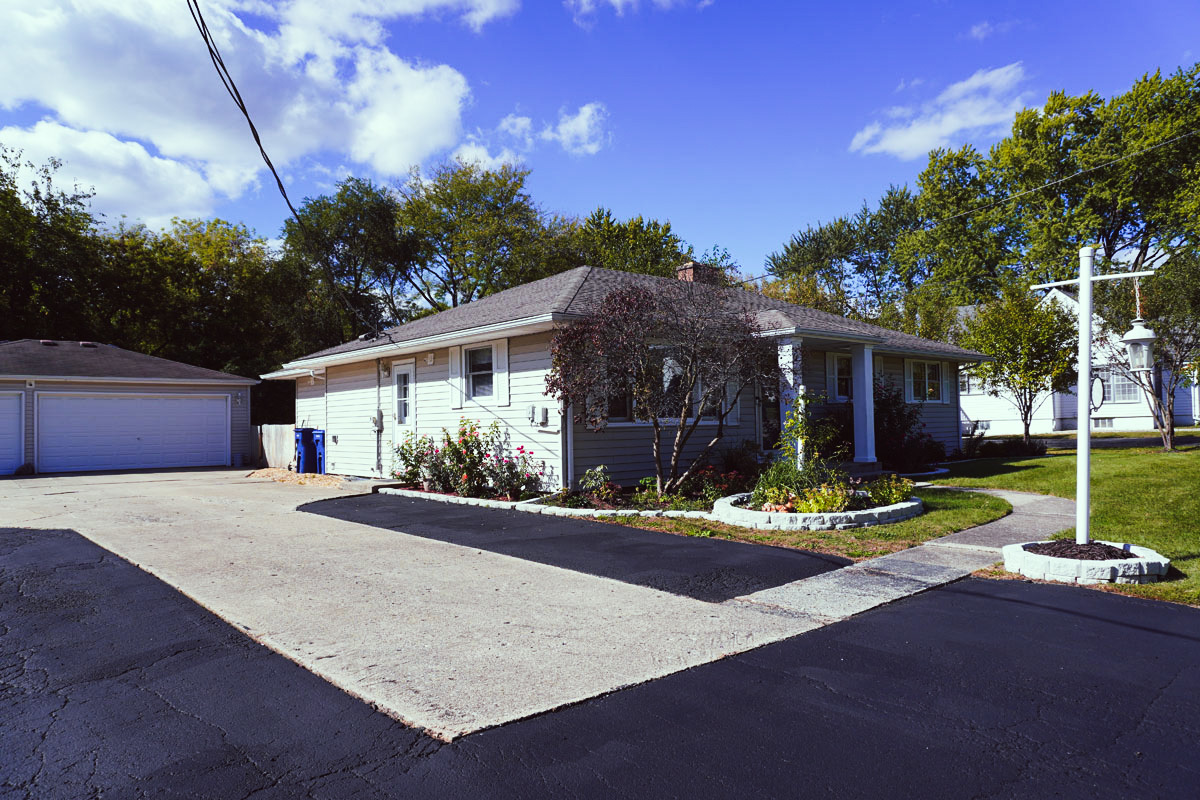 964 Magnolia Avenue Gurnee, IL 60031 - Photo 4 of 29