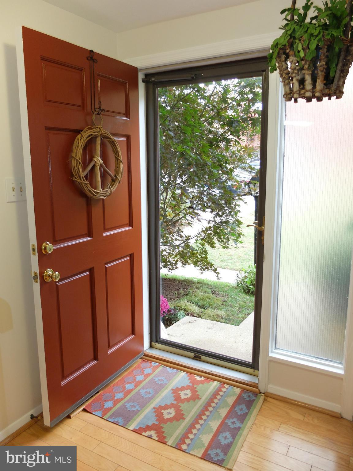 8910 Footed Ridge Columbia, MD 21045 - Photo 3 of 30 Interior (General)