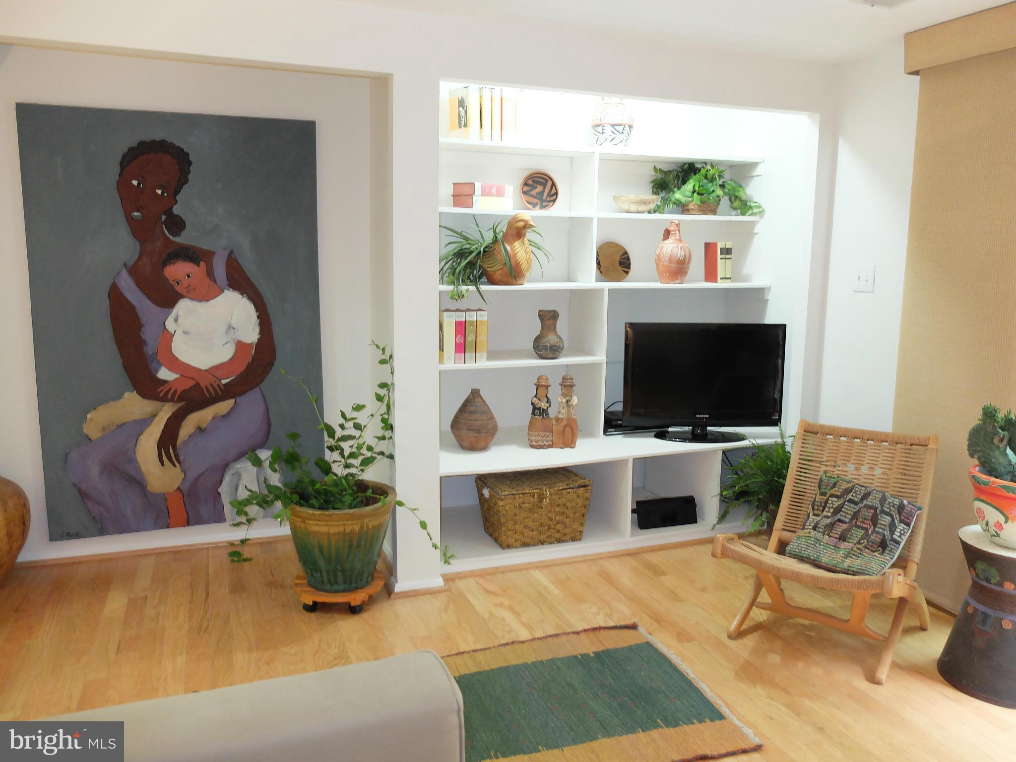 8910 Footed Ridge Columbia, MD 21045 - Photo 23 of 30 Family Room