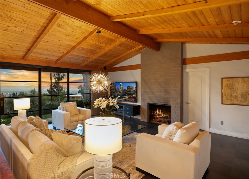 660 Chaparral Road Sierra Madre, CA 91024 - Photo 33 of 73 Interior of Front House