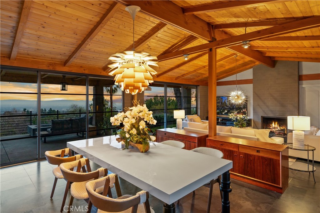 660 Chaparral Road Sierra Madre, CA 91024 - Photo 35 of 73 Interior of Front House