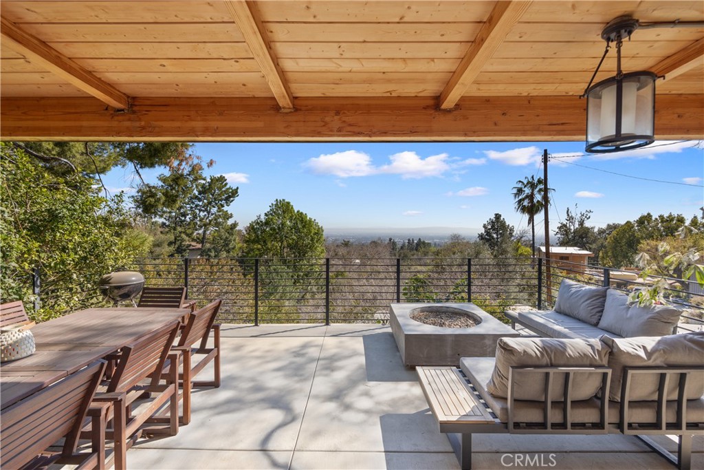 660 Chaparral Road Sierra Madre, CA 91024 - Photo 43 of 73 Outside area of Front House