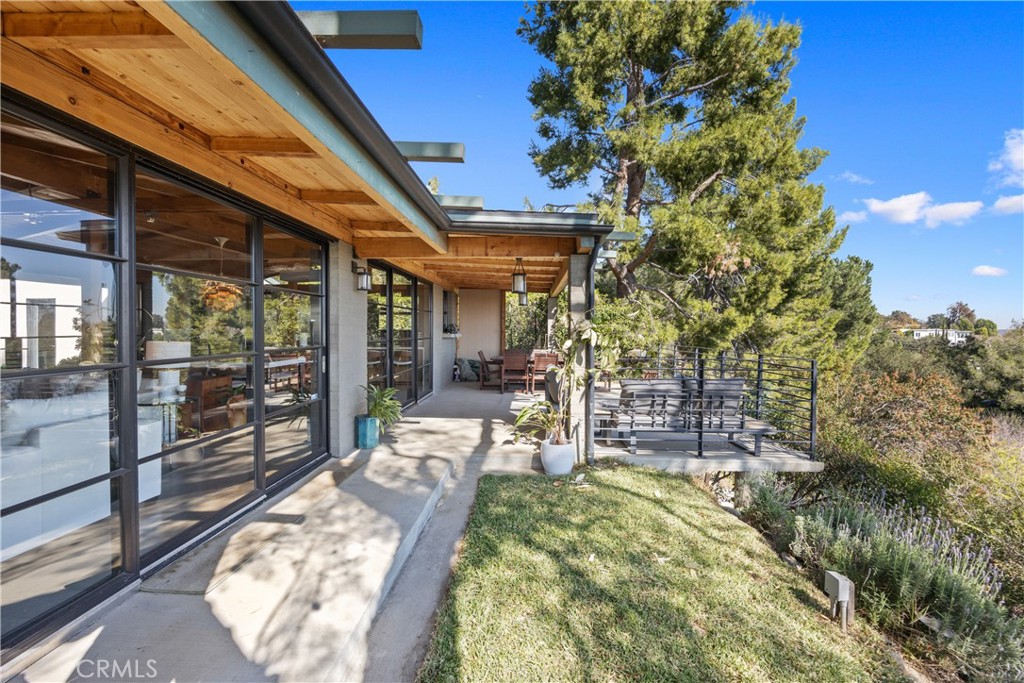 660 Chaparral Road Sierra Madre, CA 91024 - Photo 47 of 73 Outside area of Front House