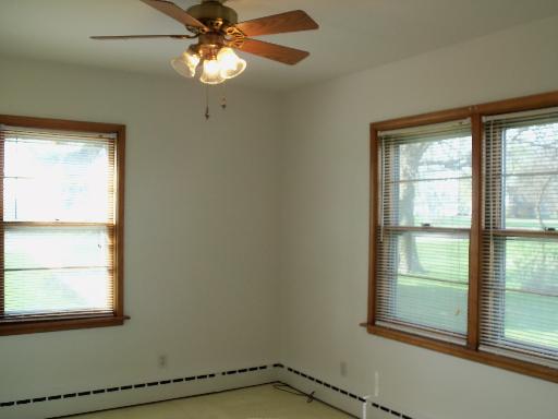 100 West Dupont Road Morris, IL 60450 - Photo 7 of 16