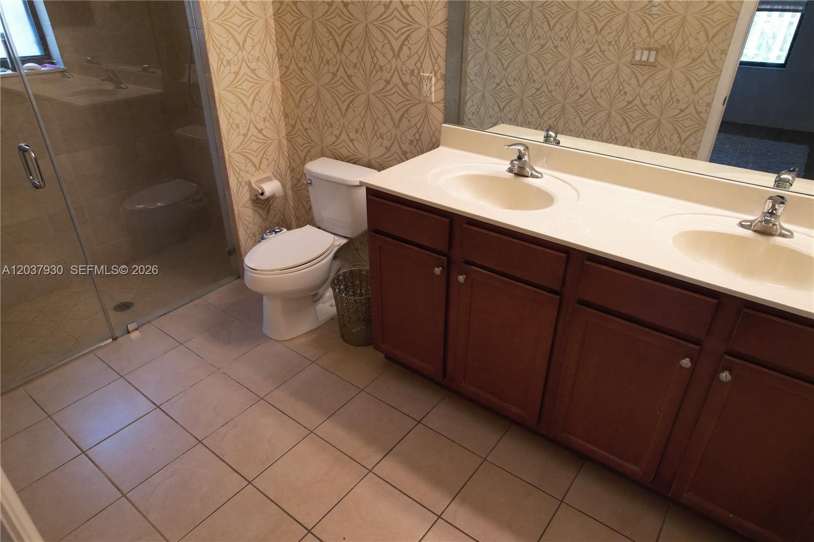 15404 Southwest 175th Street Miami, FL 33187 - Photo 9 of 27 Master Shower Room