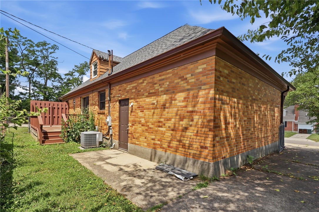 104 North Bromfield Road Kettering, OH 45429 - Photo 48 of 54