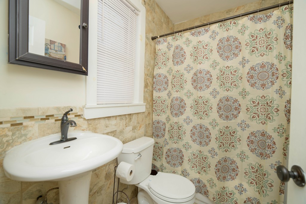 176 Ruskindale Road, Unit 1 Boston, MA 02136 - Photo 25 of 26 Gallery Image 25
