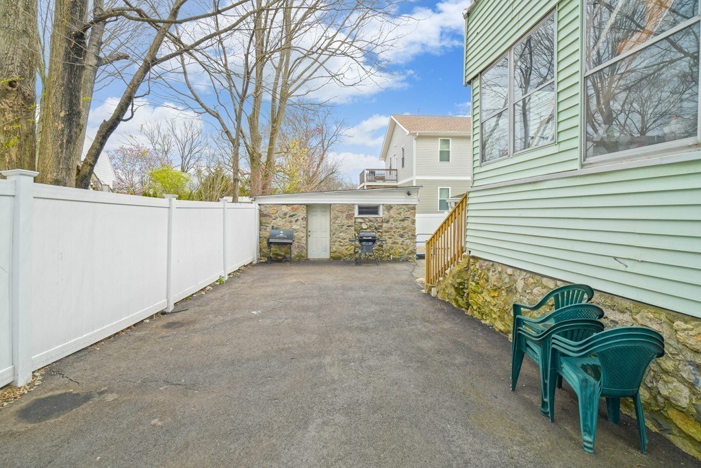 176 Ruskindale Road, Unit 1 Boston, MA 02136 - Photo 5 of 26 Gallery Image 5