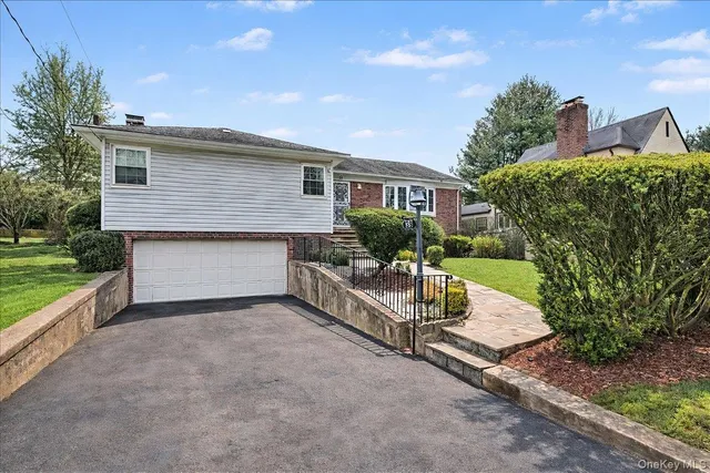 $749,000 | 39 Claire Avenue, New Rochelle, NY 10804