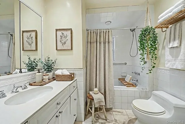 $749,000 | 39 Claire Avenue, New Rochelle, NY 10804