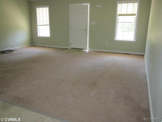 27694 Perkins Road Petersburg, VA 23805 - Photo 2 of 7 Living Room