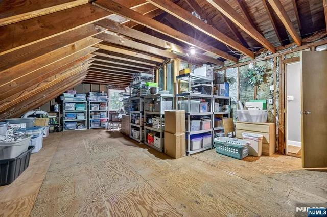 $799,000 | 90 Suncrest Avenue, North Haledon, NJ 07508