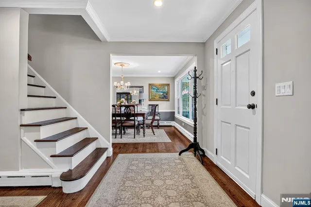 $799,000 | 90 Suncrest Avenue, North Haledon, NJ 07508