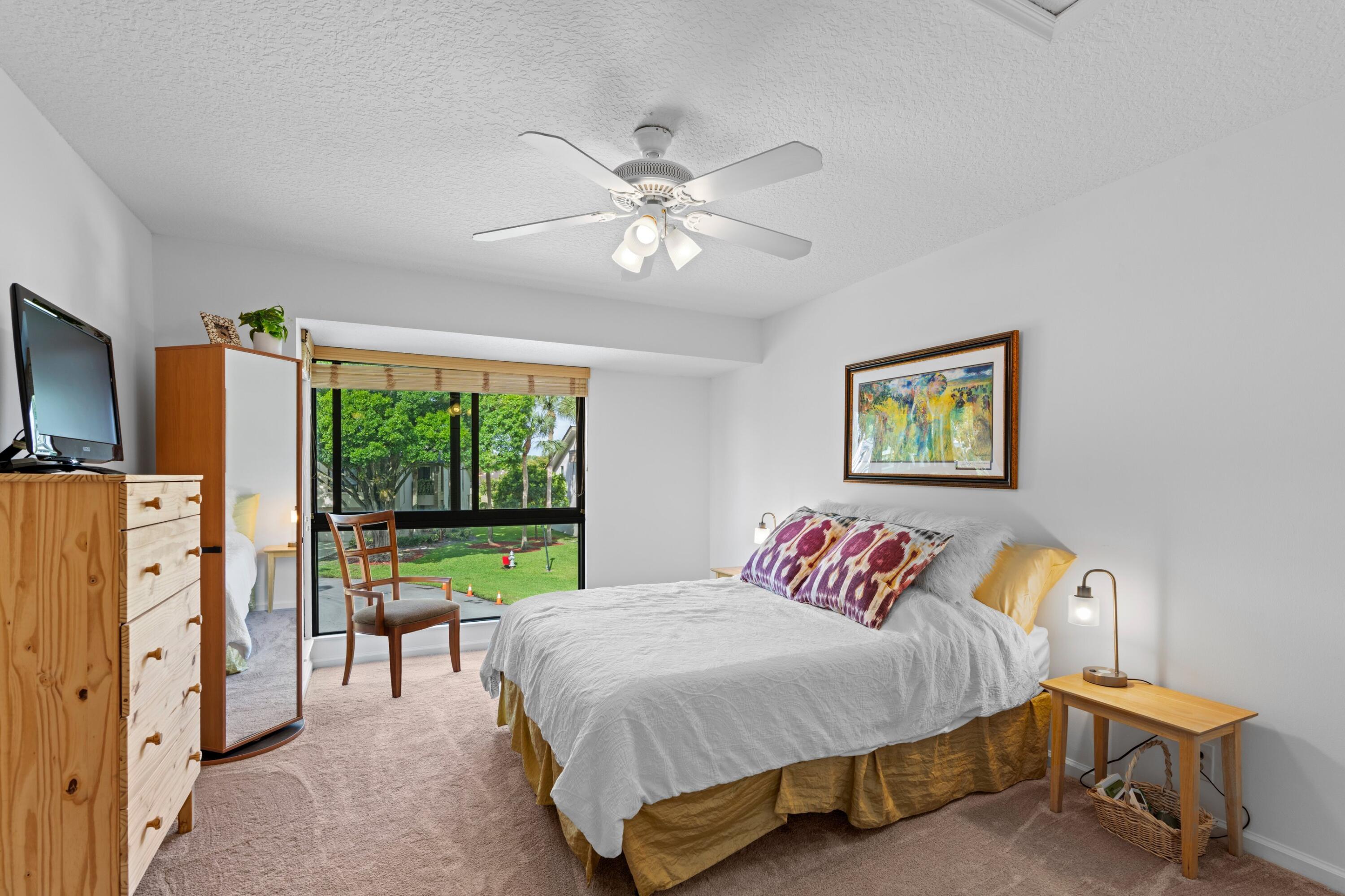 6079 Glendale Drive Boca Raton, FL 33433 - Photo 20 of 49 Bedroom #3