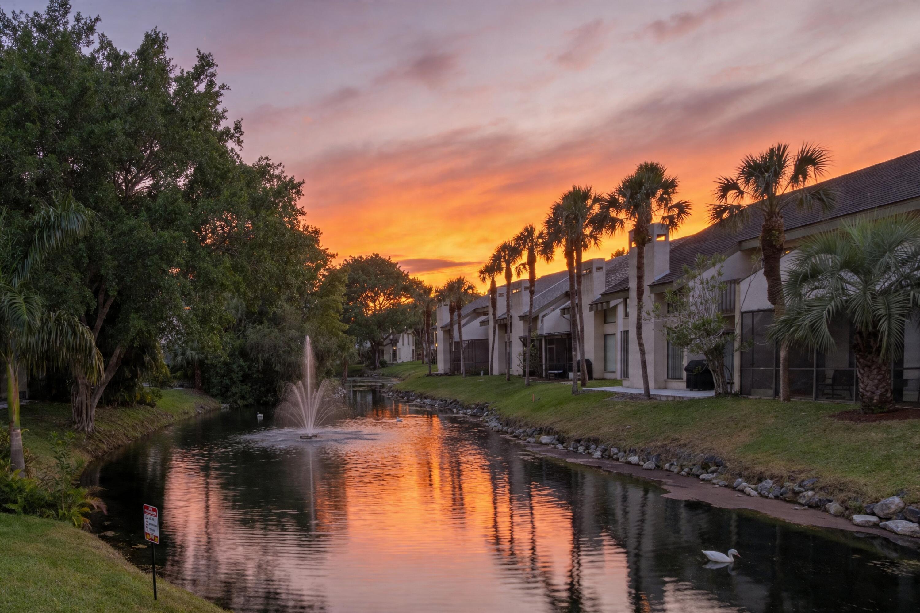 6079 Glendale Drive Boca Raton, FL 33433 - Photo 2 of 49 Twlight