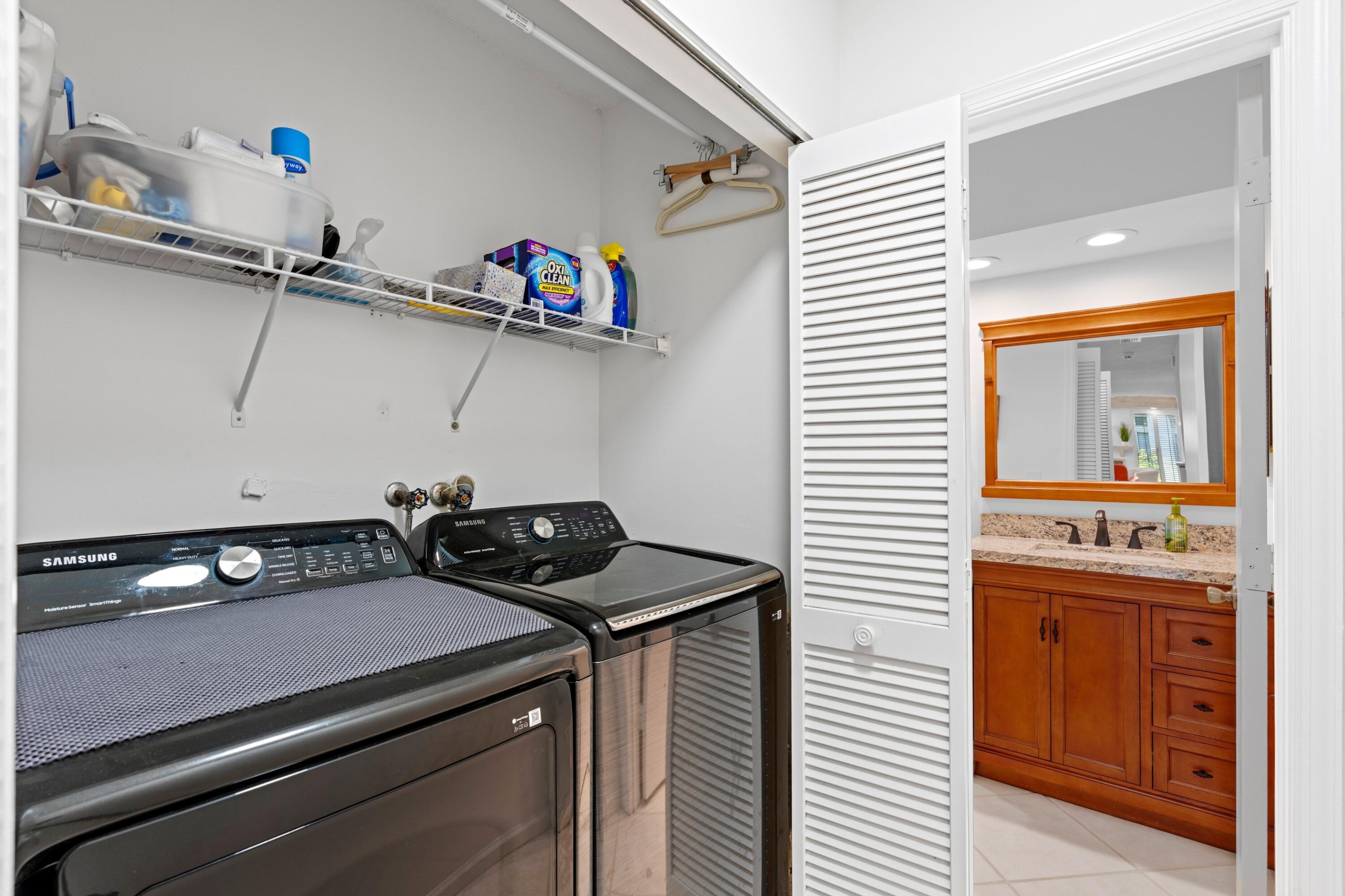6079 Glendale Drive Boca Raton, FL 33433 - Photo 25 of 49 Laundry Room