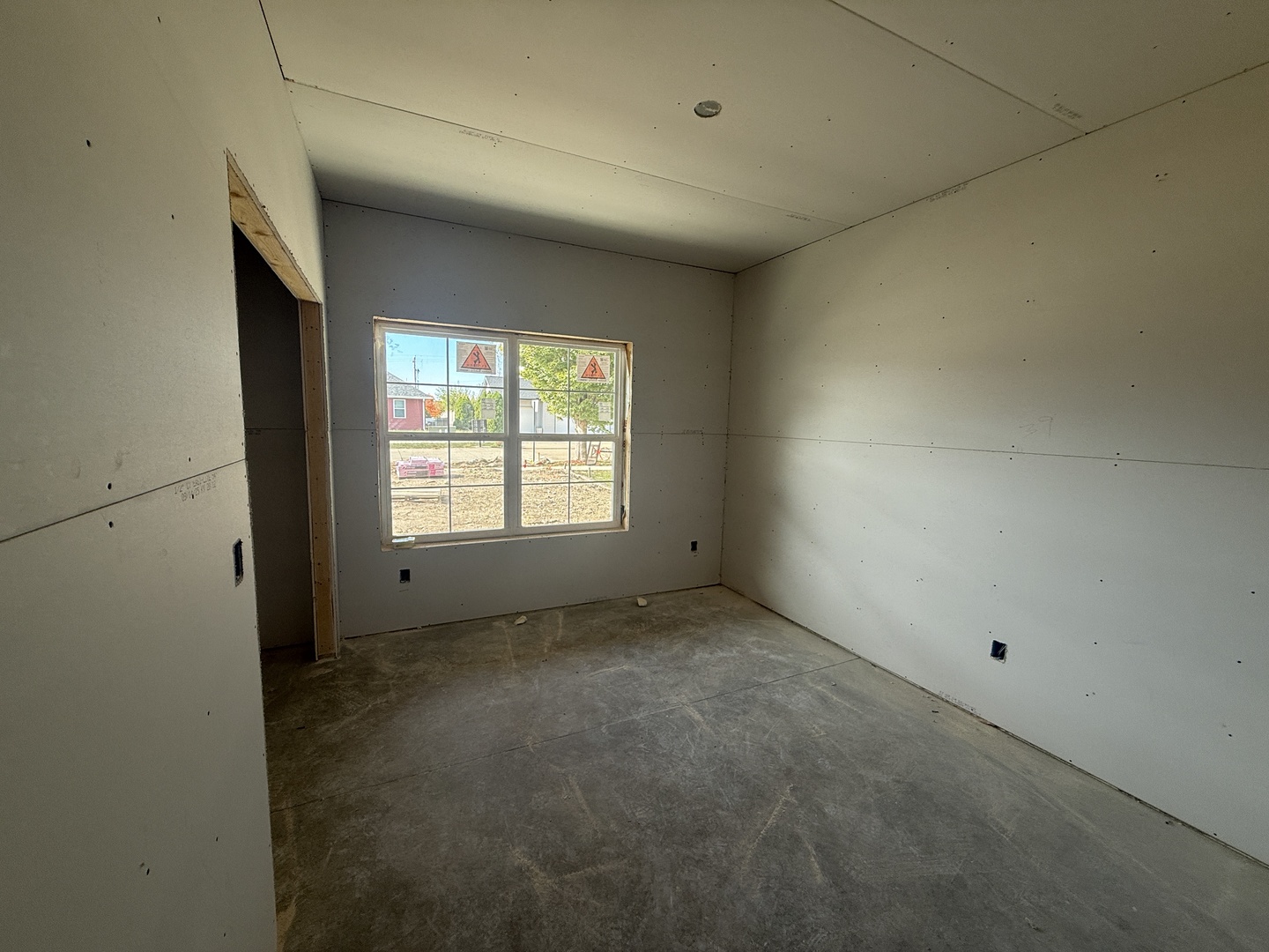 3310 Melissa Lane Urbana, IL 61802 - Photo 11 of 17 a view of an empty room with a window