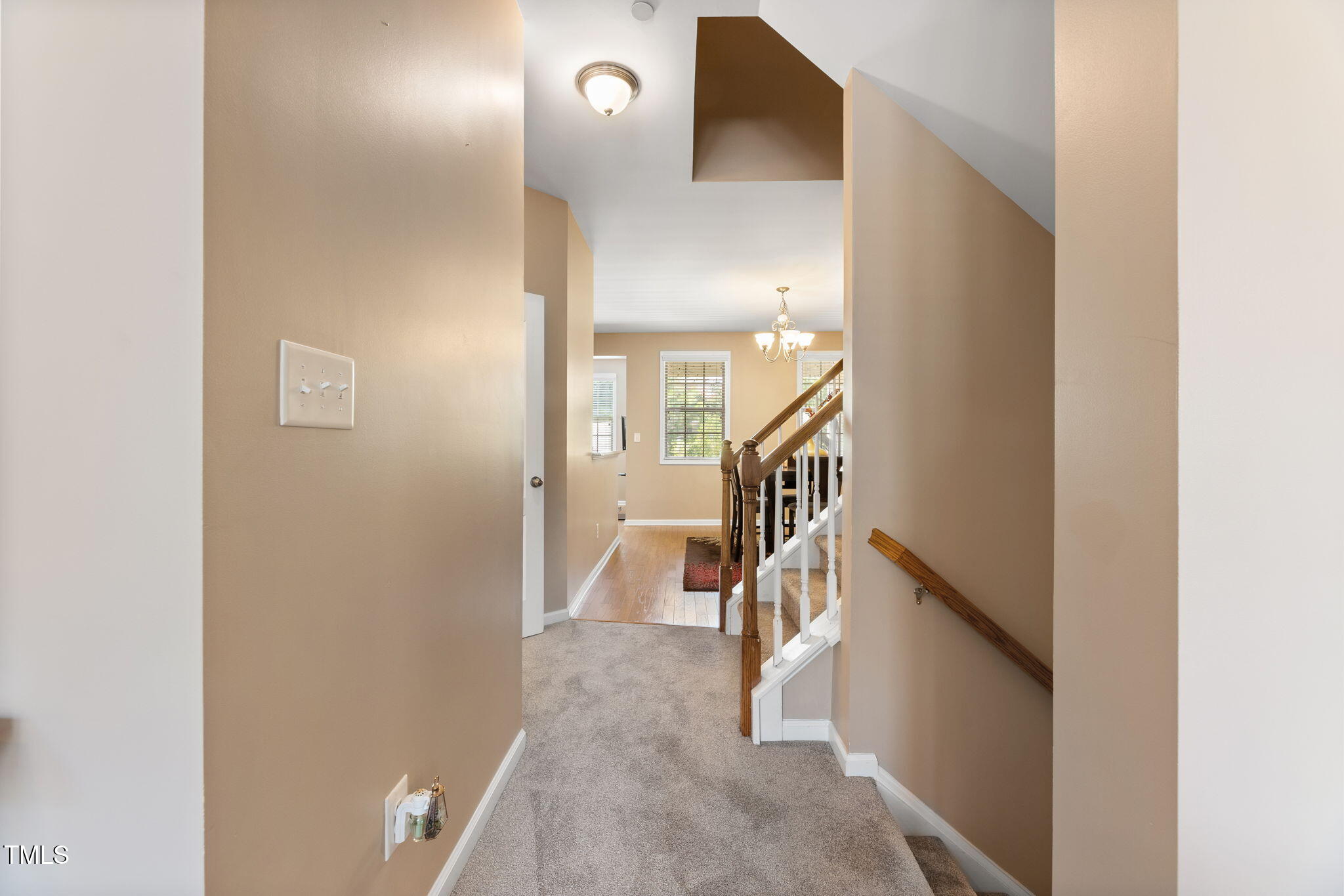 8331 Primanti Boulevard Raleigh, NC 27612 - Photo 11 of 23 11-web-or-mls-KMH_6855