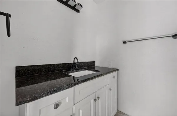 $1,795 | 158 Cotillion Road, Fort Worth, TX 76134