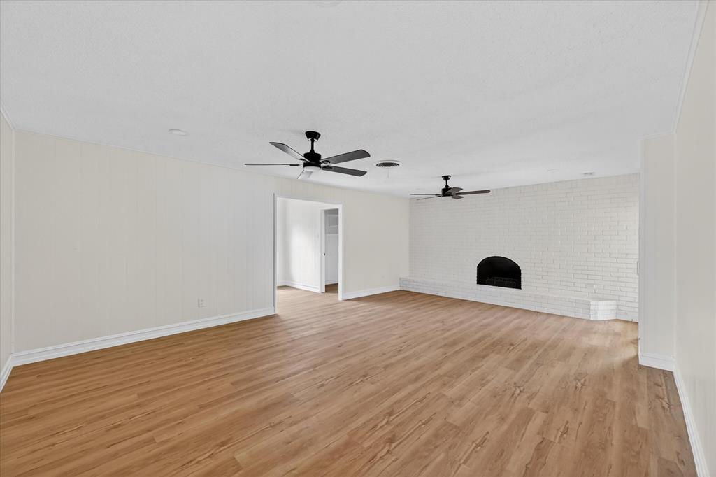 158 Cotillion Road Fort Worth, TX 76134 - Photo 5 of 21