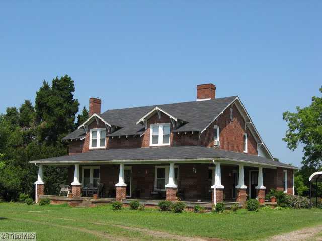 6831 Highway 700 Ruffin, NC 27326 - Photo 1 of 11 Exterior Front.