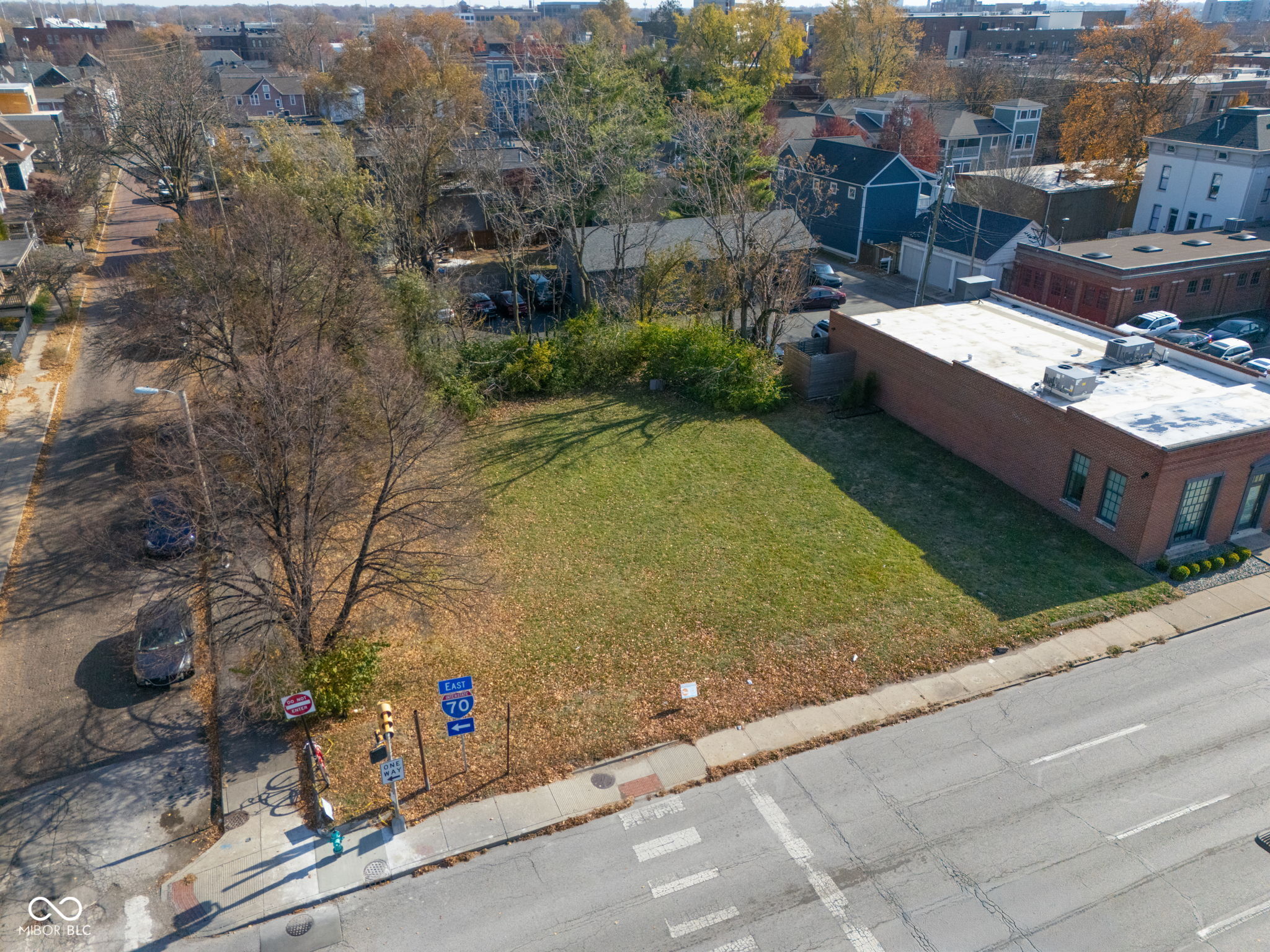 985 North Delaware Street Indianapolis, IN 46202 - Photo 2 of 10