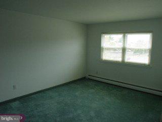 3598 Brookview Road Philadelphia, PA 19154 - Photo 5 of 6 Gallery Image 5