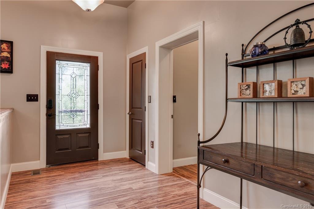 196 Red Oak Road, Unit 7 Marshall, NC 28753 - Photo 13 of 42 Gallery Image 13