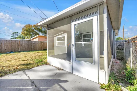 $295,000 | 5152 5th Avenue North, St. Petersburg, FL 33710