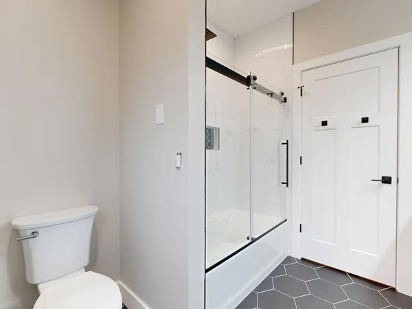 $769,999 | 80 Sawmill Creek Trail, Saginaw, MI 48603