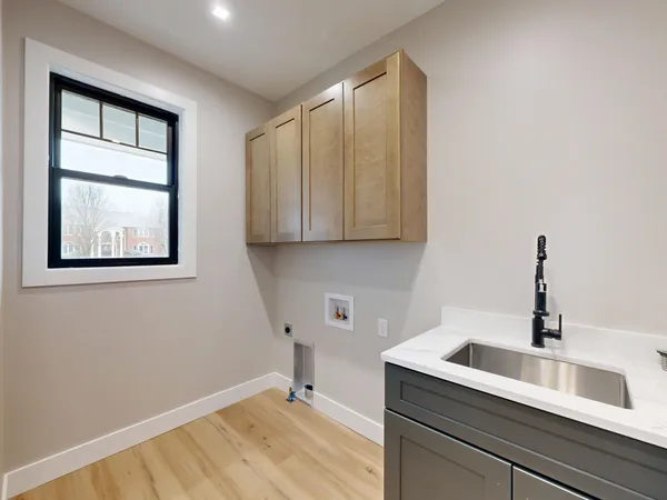 $769,999 | 80 Sawmill Creek Trail, Saginaw, MI 48603