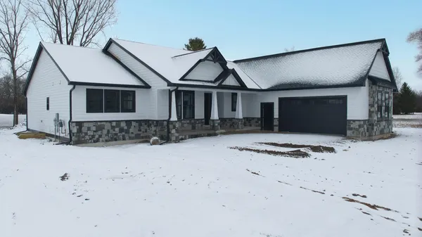 $769,999 | 80 Sawmill Creek Trail, Saginaw, MI 48603