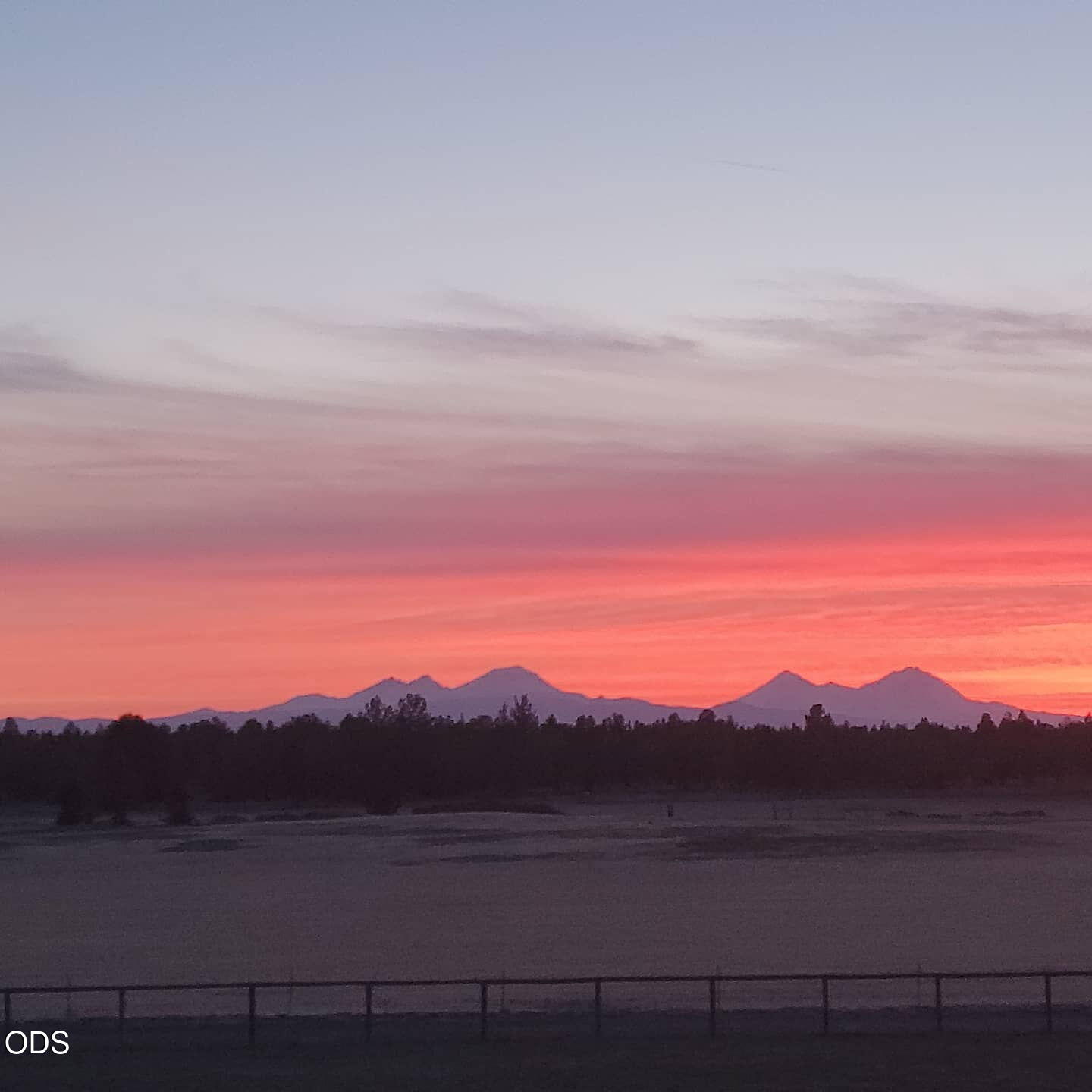 24605 Dodds Road Bend, OR 97701 - Photo 6 of 67