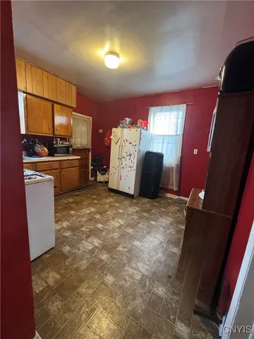 $169,900 | 748 Jay Street, Utica, NY 13501