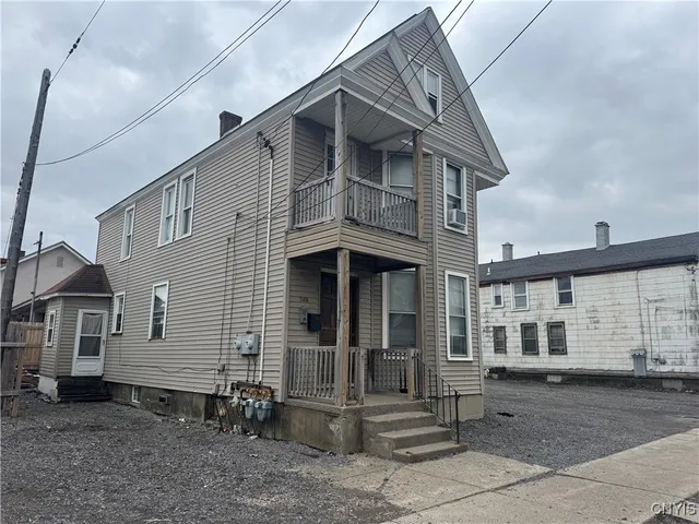 $169,900 | 748 Jay Street, Utica, NY 13501
