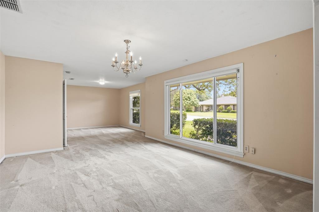 4328 Winding Way Benbrook, TX 76126 - Photo 12 of 30 Gallery Image 12