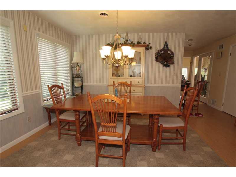 Dining Room. 