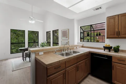 $429,900 | 4711 Spicewood Springs Road, Unit 254, Austin, TX 78759