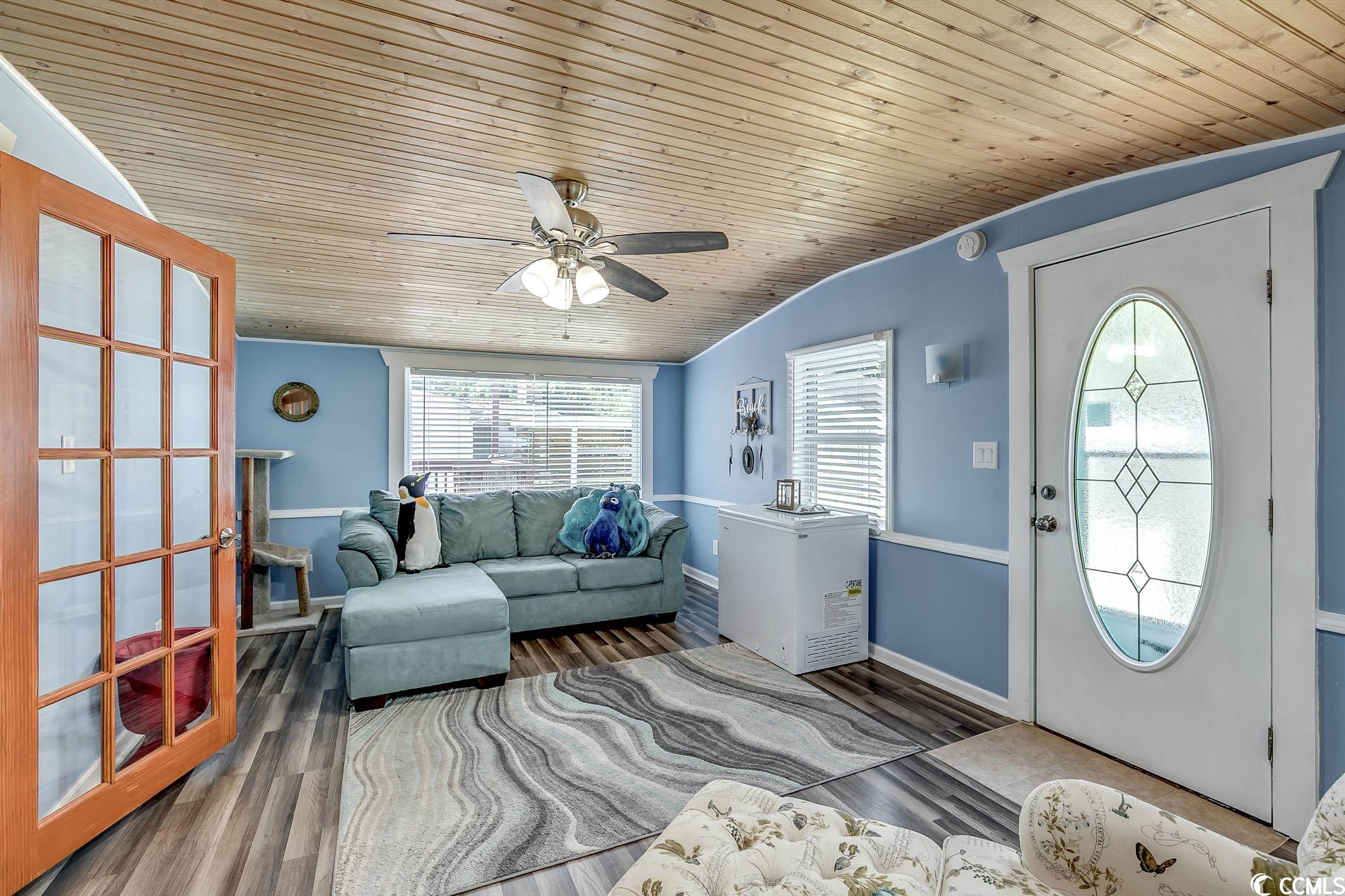 912 Trout Court Murrells Inlet, SC 29576 - Photo 23 of 40