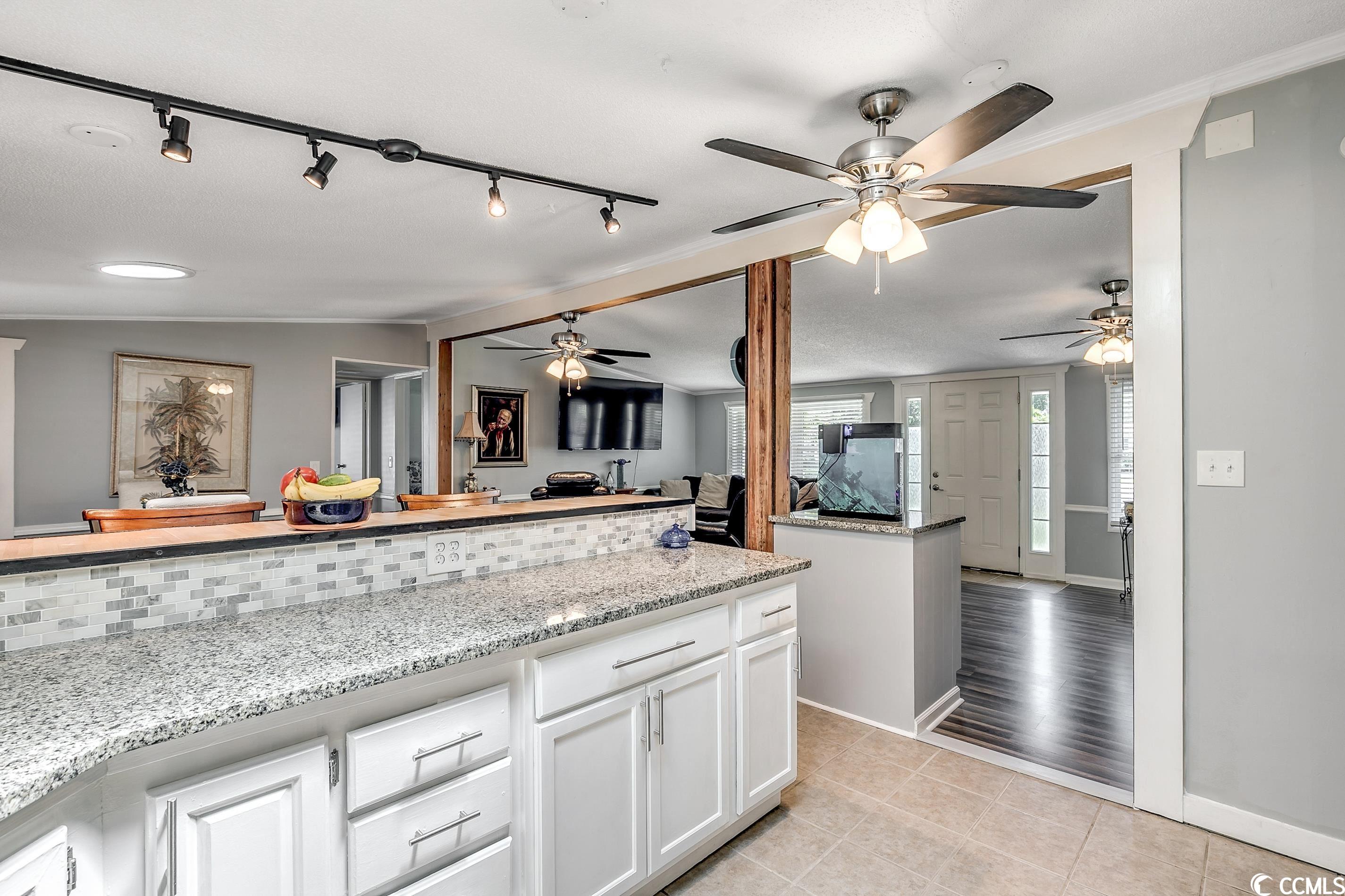 912 Trout Court Murrells Inlet, SC 29576 - Photo 10 of 40