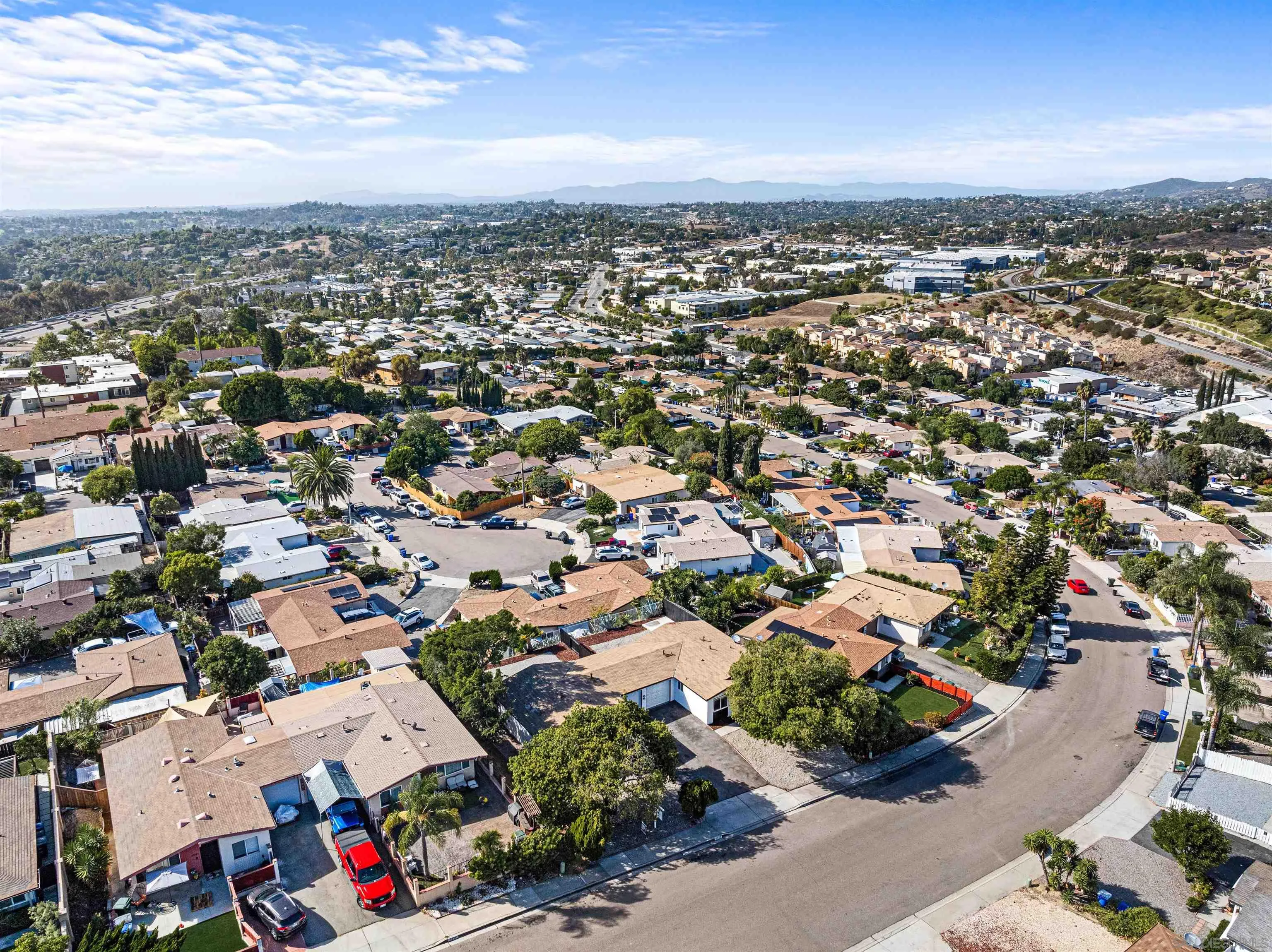 3531 Hollencrest Road San Marcos, CA 92069 - Photo 3 of 31 Gallery Image 3