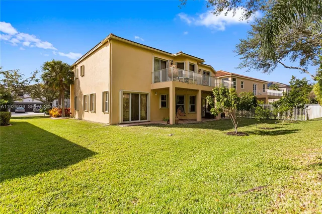 $928,000 | 16071 Southwest 49th Court, Miramar, FL 33027