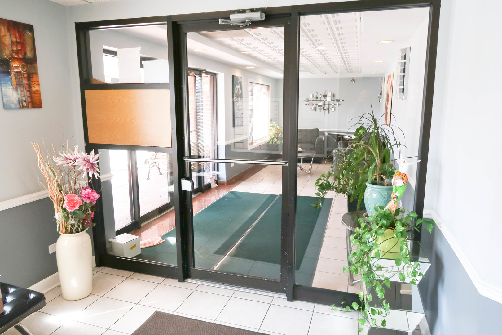 6526 West Irving Park Road, Unit 608 Chicago, IL 60634 - Photo 4 of 34