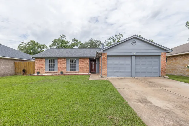 $230,000 | 7307 Sunlight Lane, Houston, TX 77095